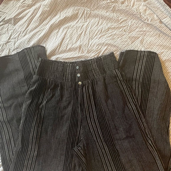 Wide leg Pants - Picture 2 of 5